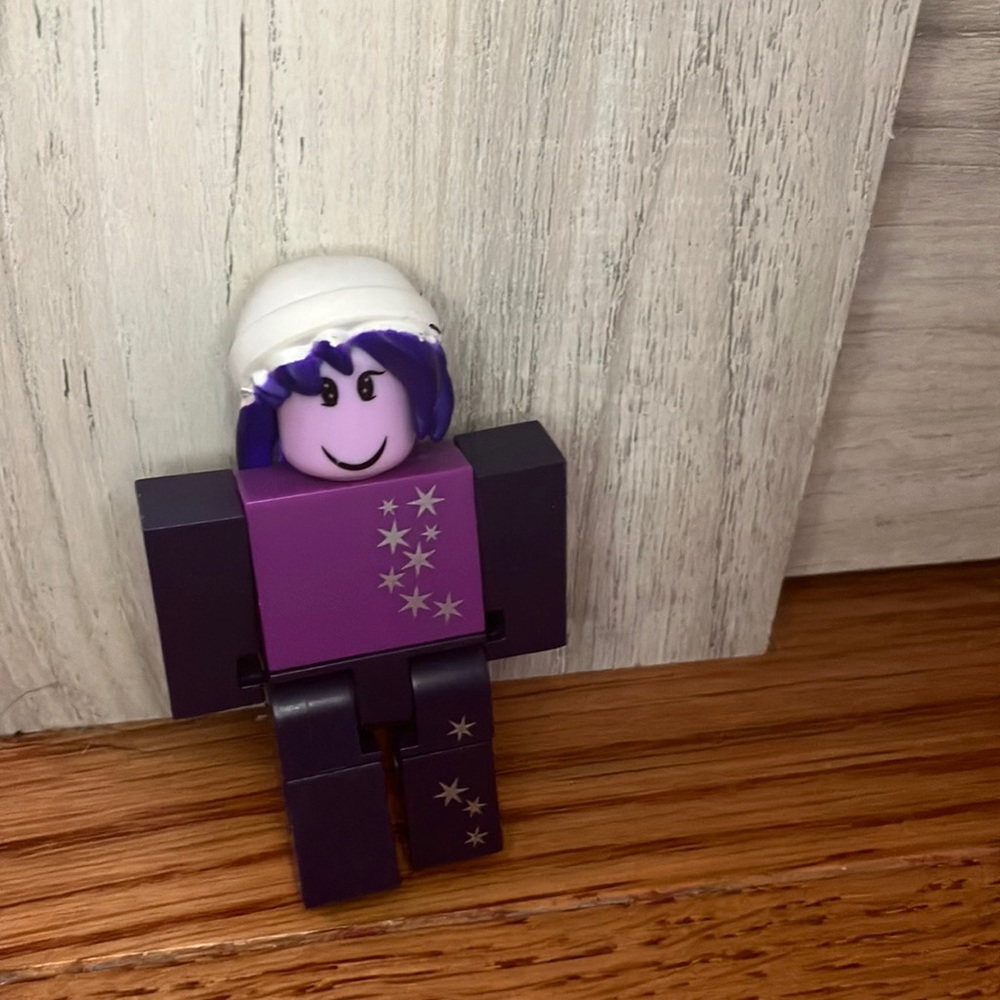 Roblox toy galaxy girl
